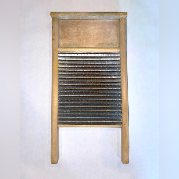 Federal Brand Other Antique Federal Brand Baby Grand Washboard Manistee Michigan 901910